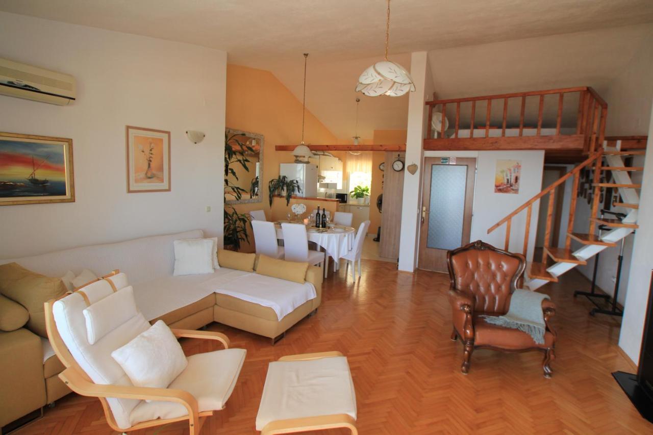 Apartment Gallery Kastela Dış mekan fotoğraf
